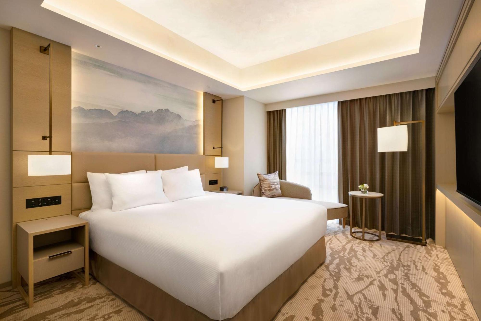 Doubletree By Hilton Toyama Otel Dış mekan fotoğraf