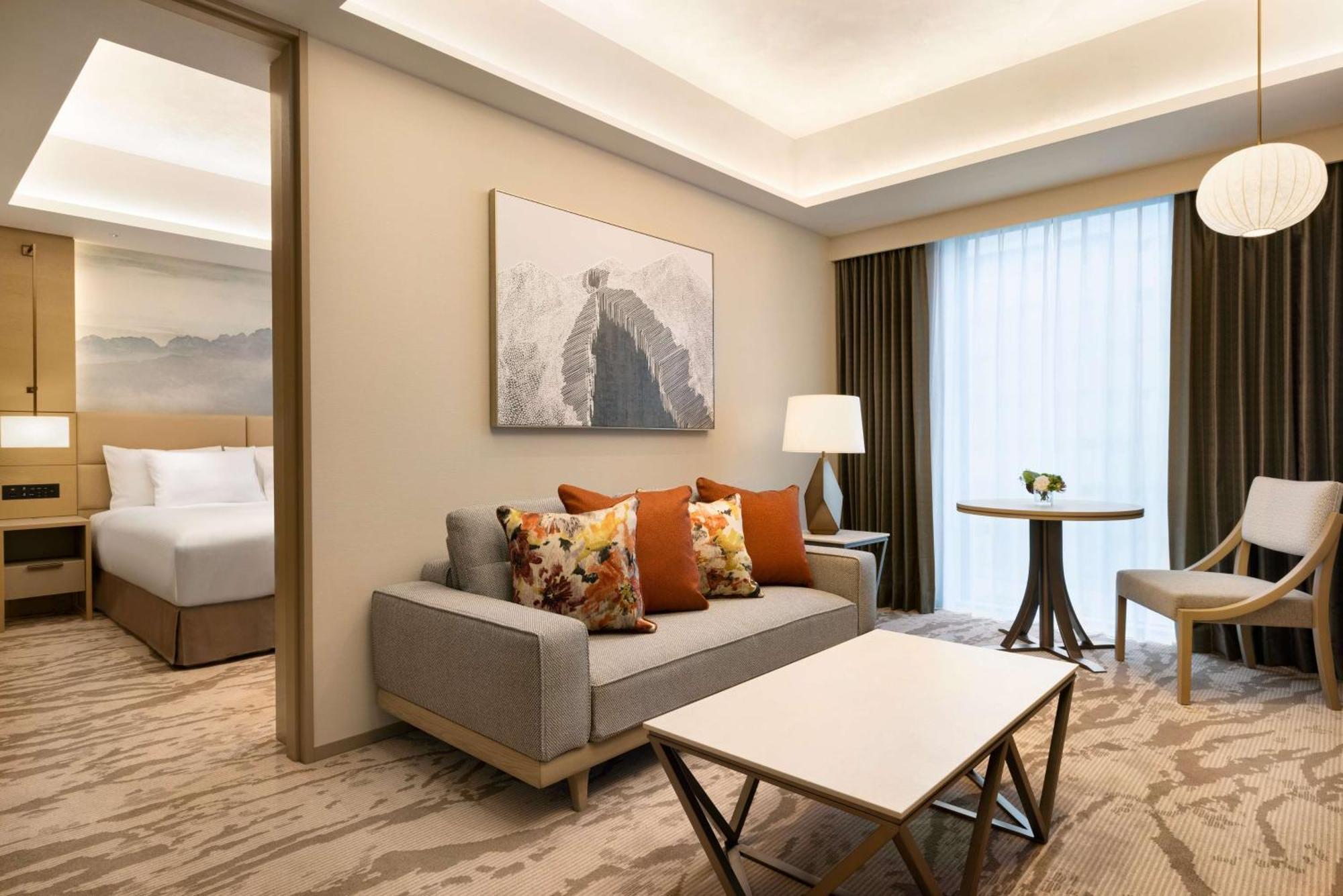 Doubletree By Hilton Toyama Otel Dış mekan fotoğraf