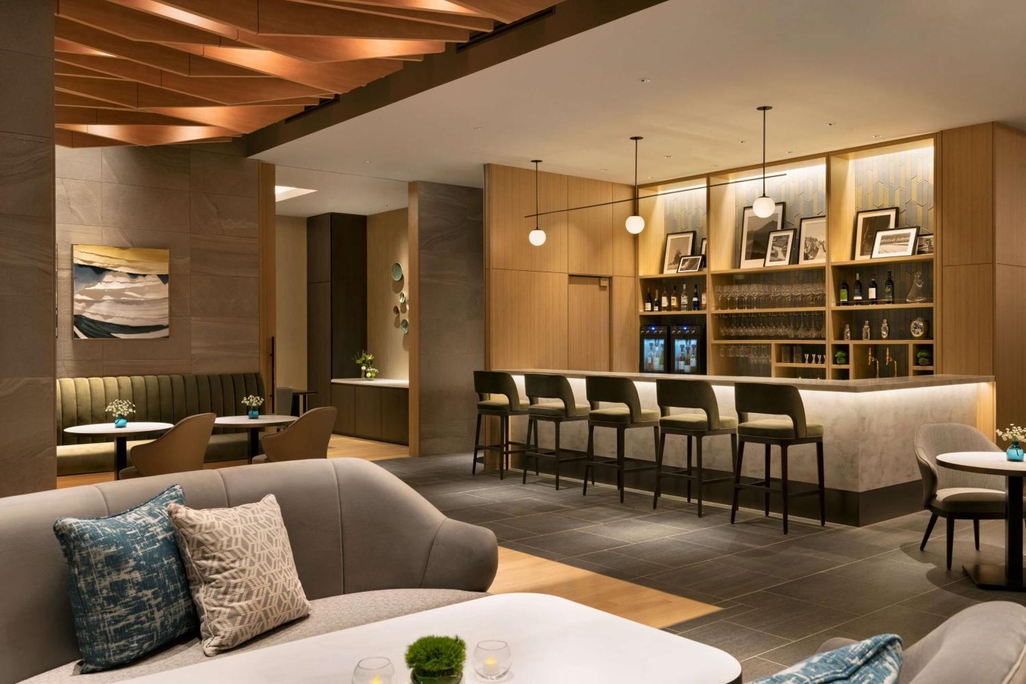 Doubletree By Hilton Toyama Otel Dış mekan fotoğraf
