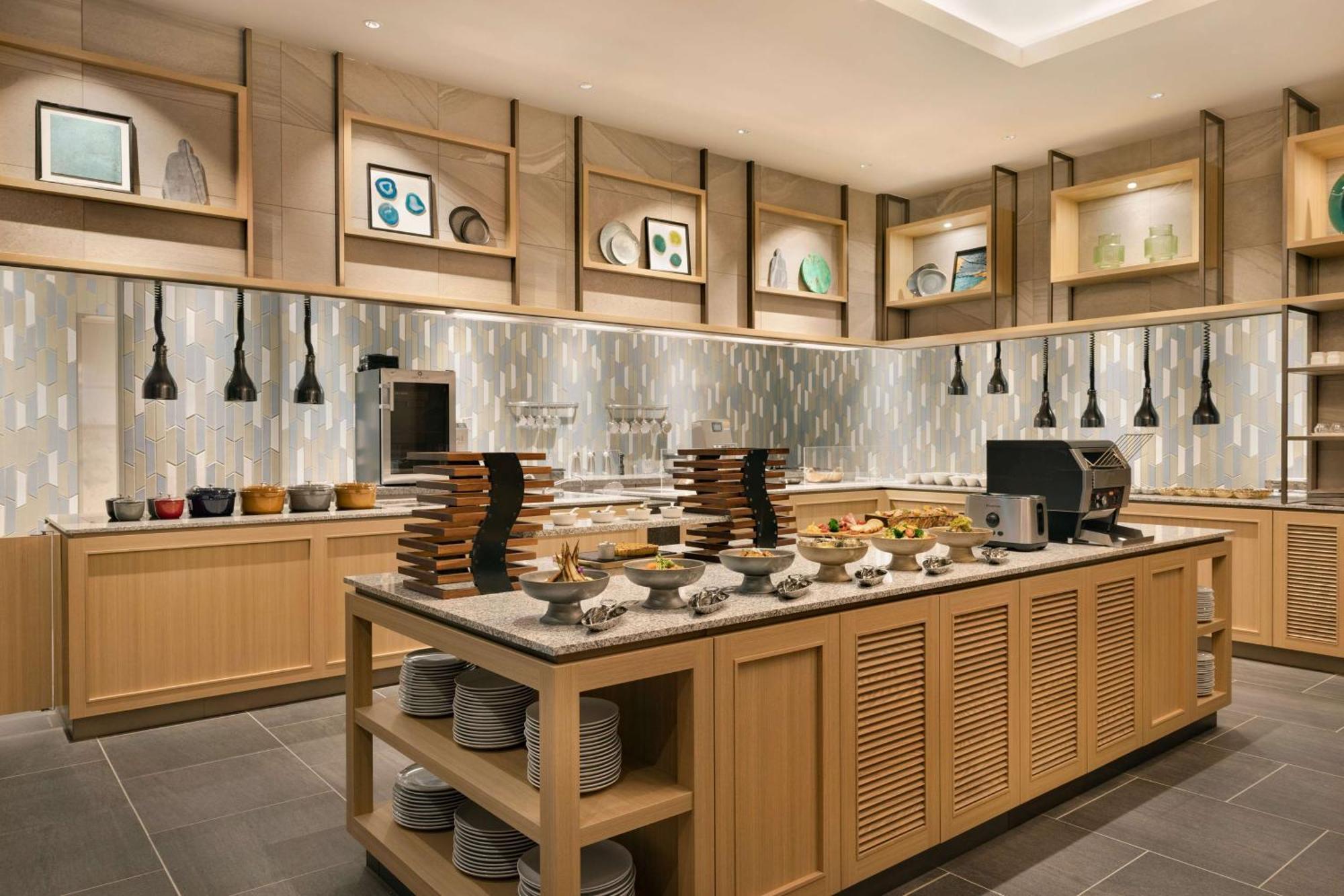 Doubletree By Hilton Toyama Otel Dış mekan fotoğraf